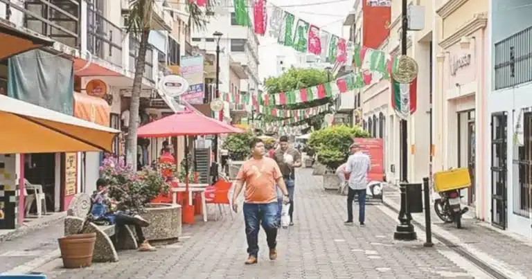 comercio y cultura devuelven la vida al centro histórico de villahermosa