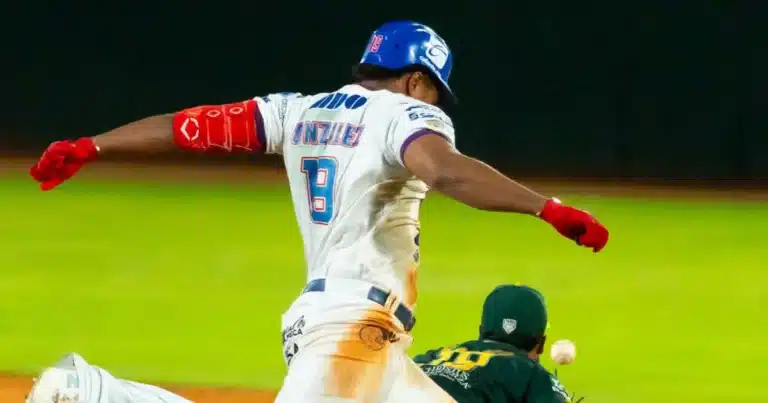 Plazas públicas se convertirán en estadios para la Serie del Rey (Foto de internet)
