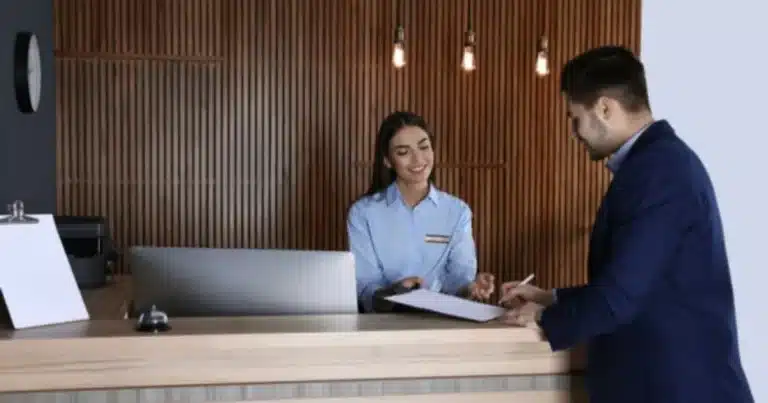 Inicia sector hotelero preparaciones para reducción de horario (Foto de internet)