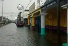 Lluvias dejan sin luz y en riesgo de desabasto de agua a comunidades de Jalapa
