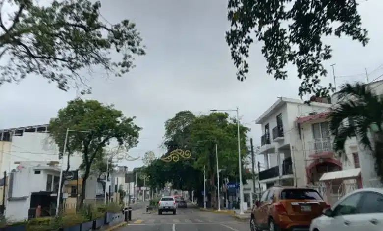 Prevén calor asfixiante en el día y chubascos por la noche