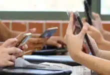 prohibición total de celulares en escuelas básicas iniciará el 3 de noviembre