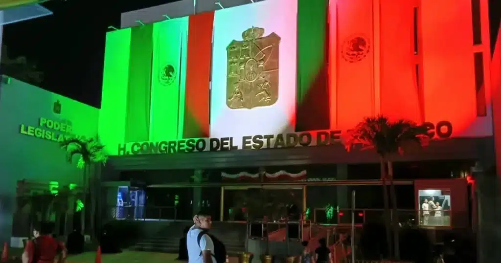 Tabasco se enciende de patria