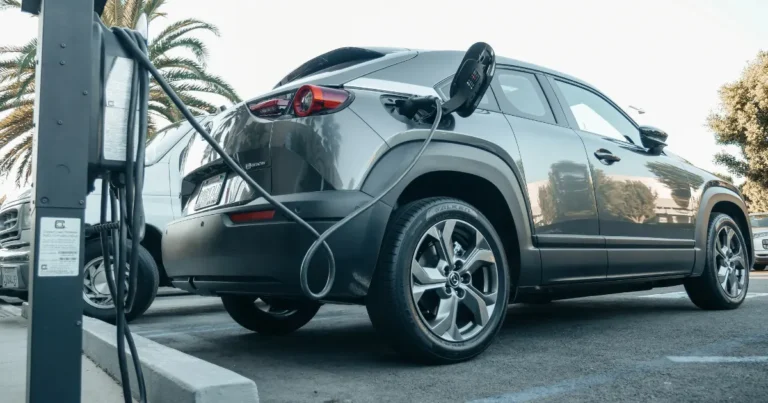 autos híbridos impulsarán al mercado mexicano de aluminio