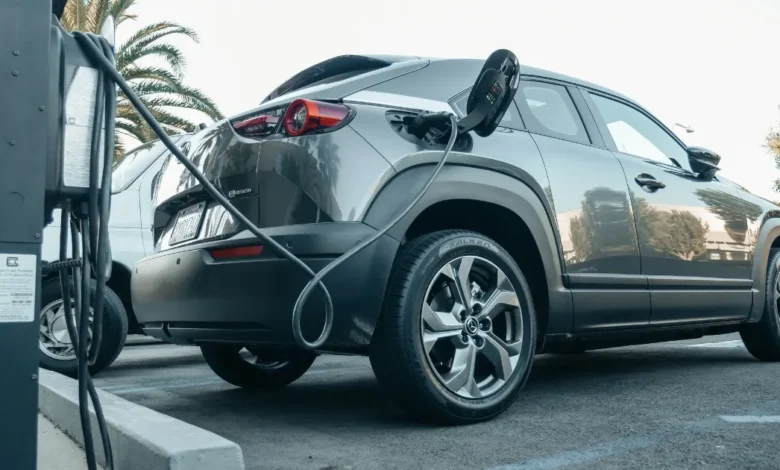 autos híbridos impulsarán al mercado mexicano de aluminio