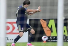 “Hormiga” González anota gol en Copa de Grecia en goleada del Olympiacos