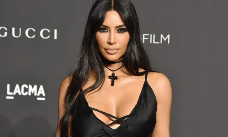 kim kardashian, diagnosticada con esofagitis