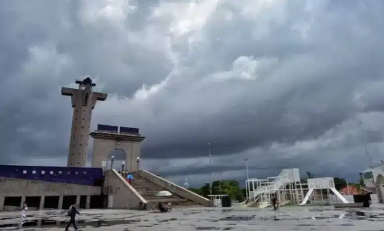 bochorno severo de día, tormentas eléctricas de noche
