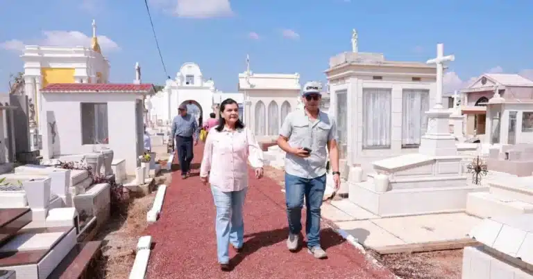 centro refuerza limpieza y seguridad en cementerios