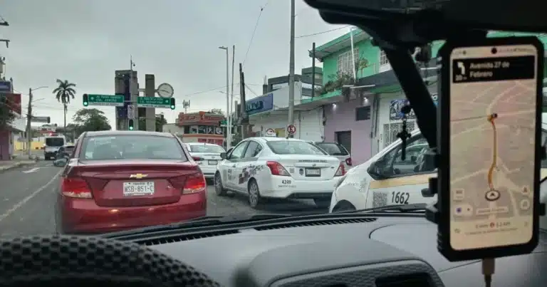desde hoy taxis de aplicación reordenan su servicio en tabasco