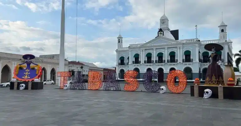 Las catrinas toman el corazón de Villahermosa