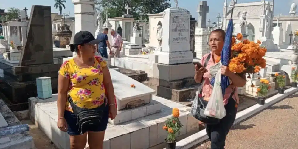 los panteones de centro abrirán sus puertas 36 horas continuas por día de muertos