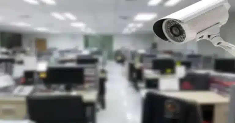 refuerzan vigilancia y reducen efectivo