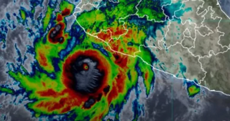 huracán simon categoría 4 y rachel estados afectados hoy