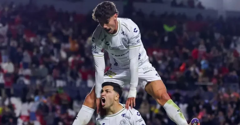 san luis vence 2 1 a querétaro y mueve la pelea por las posiciones en liga mx