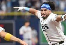 Serie Mundial Jonathan Aranda el mexicano 19 buscan el trofeo de Grandes Ligas