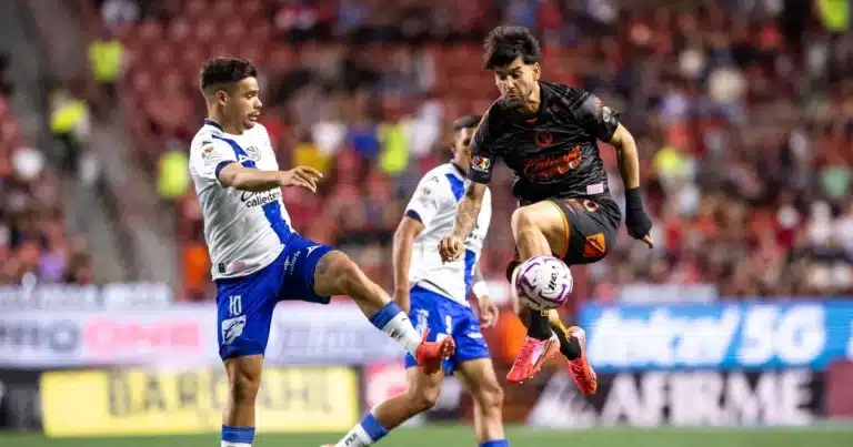 xolos y puebla empatan sin goles en la jornada 12